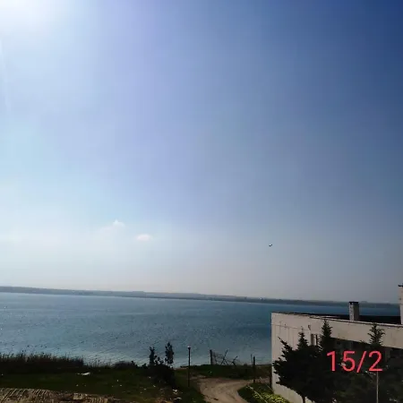 Mamaia Velier Lake View 1 *